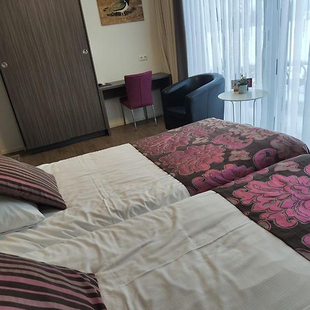 B&B Hotel De Vrije Vogel Elsloo  Ngoại thất bức ảnh