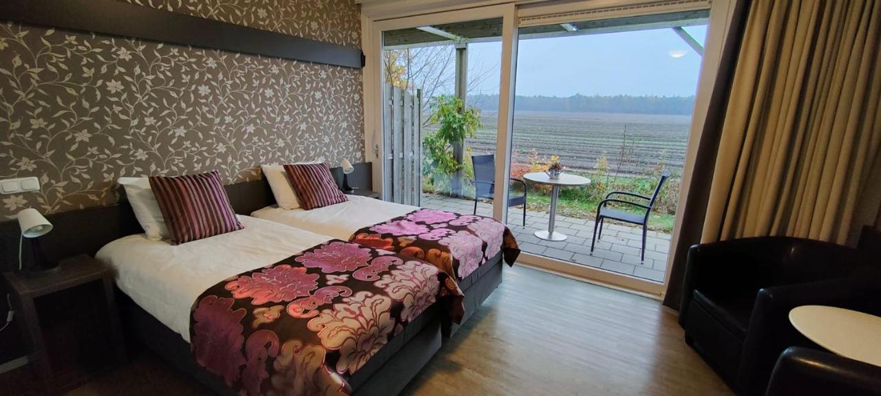 B&B Hotel De Vrije Vogel Elsloo  Ngoại thất bức ảnh