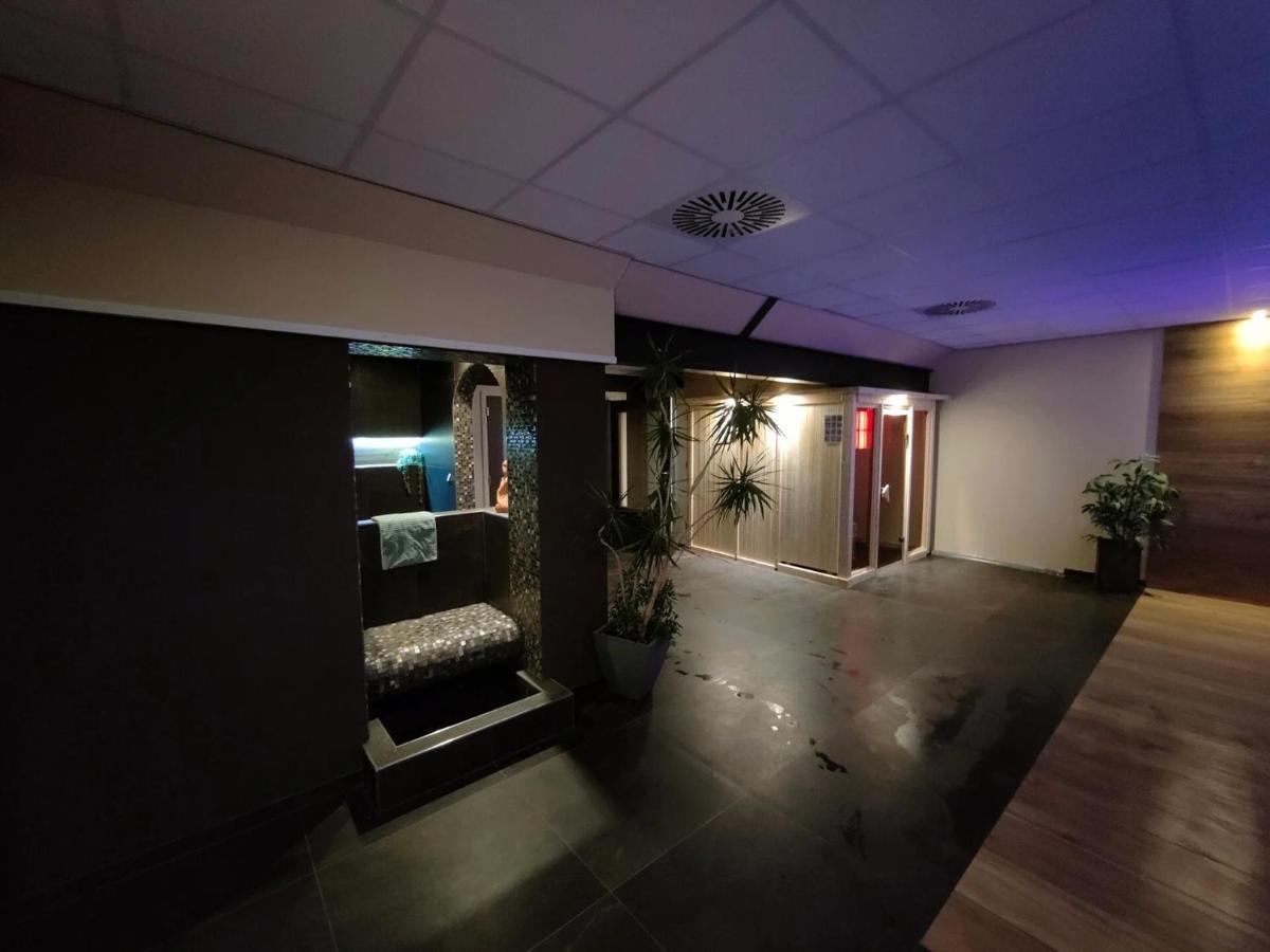 B&B Hotel De Vrije Vogel Elsloo  Ngoại thất bức ảnh