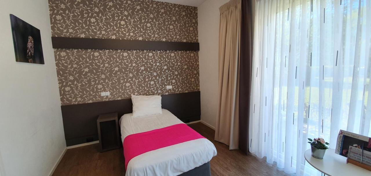 B&B Hotel De Vrije Vogel Elsloo  Ngoại thất bức ảnh